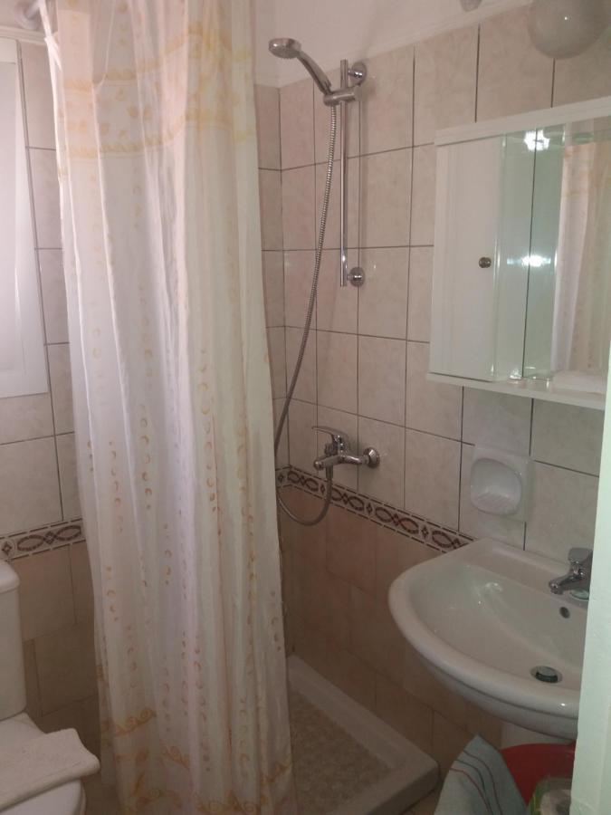 Theos Apartments Agios Stefanos Avliotes  Extérieur photo