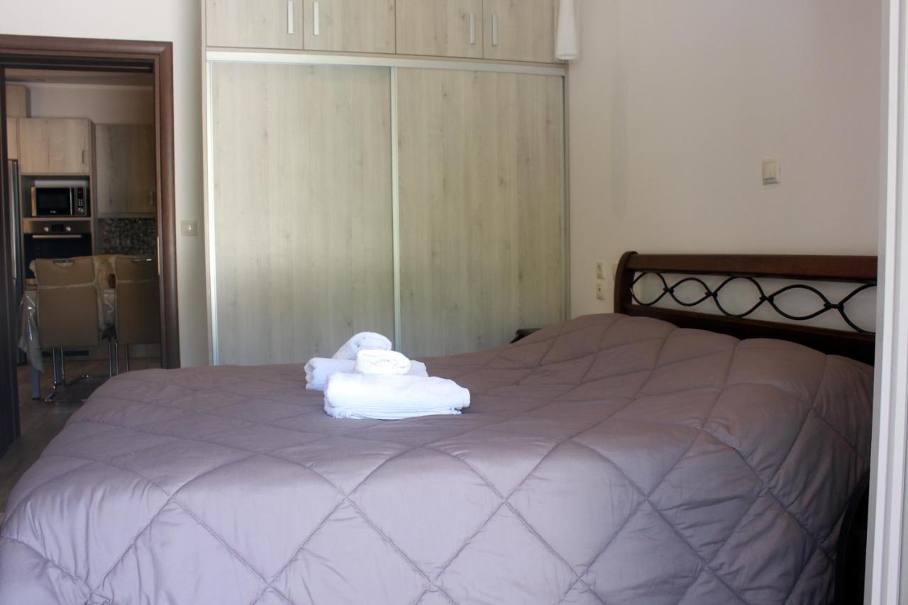 Theos Apartments Agios Stefanos Avliotes  Extérieur photo