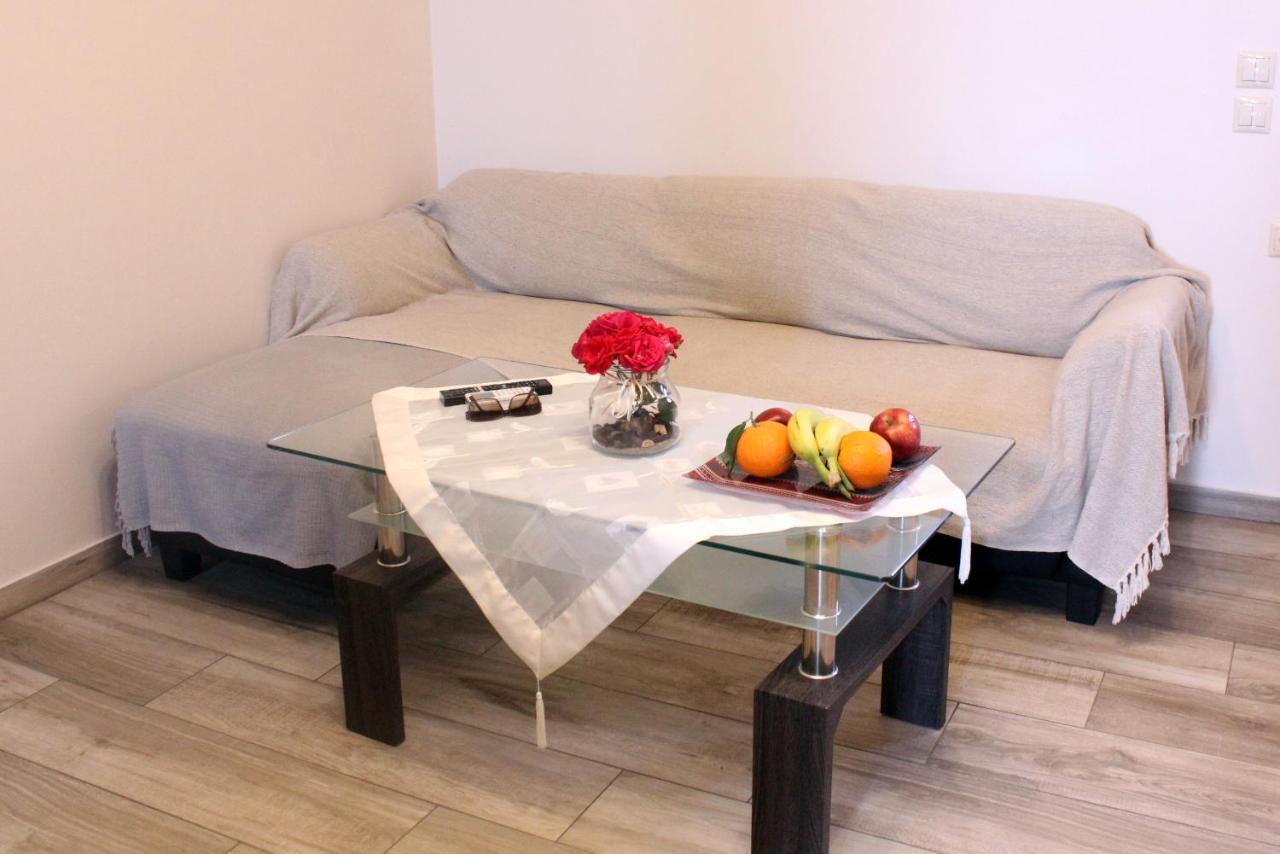 Theos Apartments Agios Stefanos Avliotes  Extérieur photo